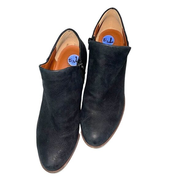 Lucky Brand Leather Booties Womens Size 7.5 Inside Zipper Manmade Sole Black - Picture 2 of 10